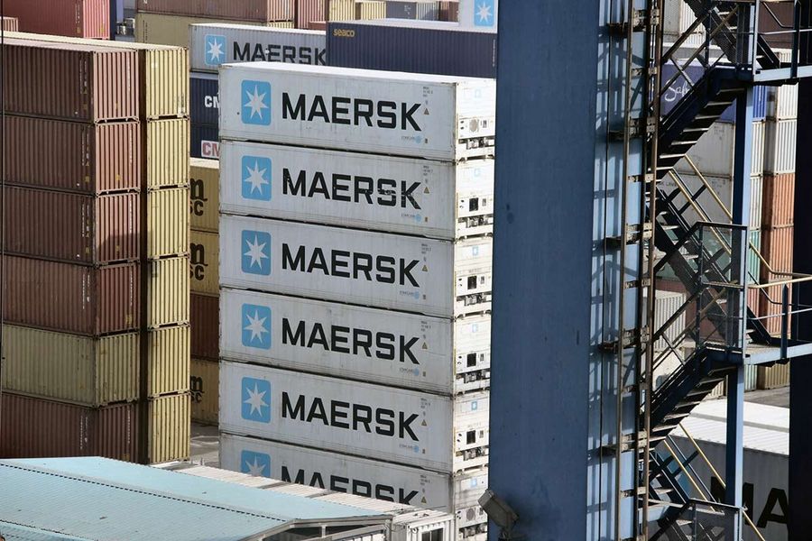 Maersk steht für zuverlässige, flexible und umweltfreundliche Containerschifffahrt Maersk steht für zuverlässige, flexible und umweltfreundliche Containerschifffahrt