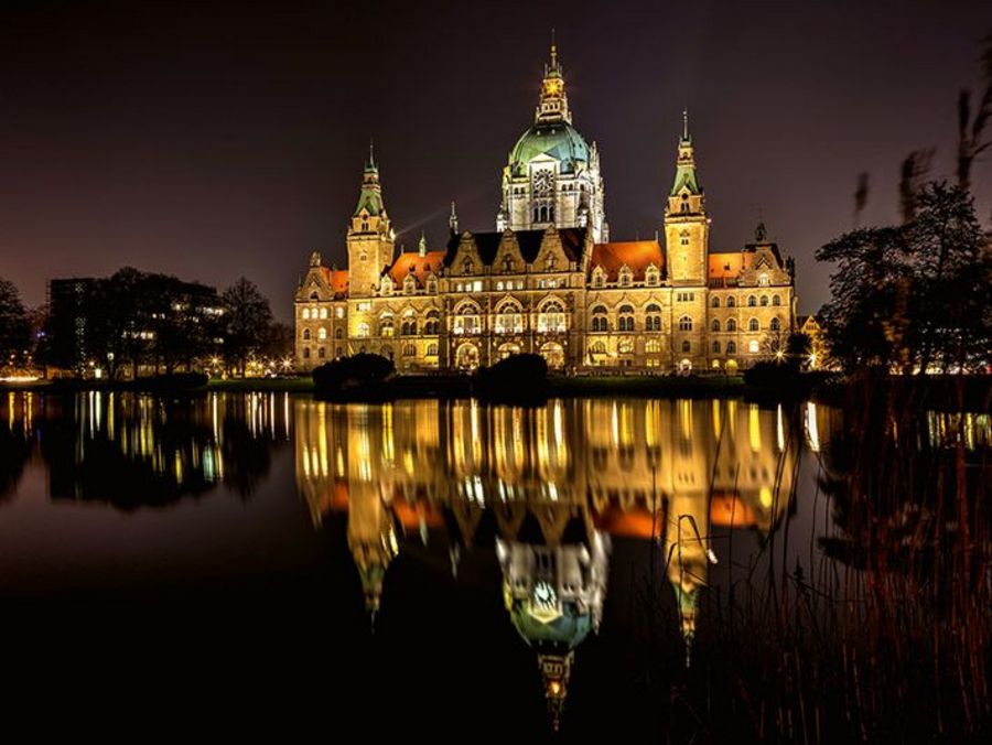 Steht glänzend da: Das Neue Rathaus ist eines der Aushängeschilder der Stadt Steht glänzend da: Das Neue Rathaus ist eines der Aushängeschilder der Stadt