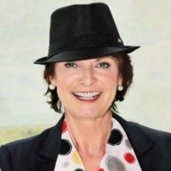 Anne M. Schüller Anne M. Schüller