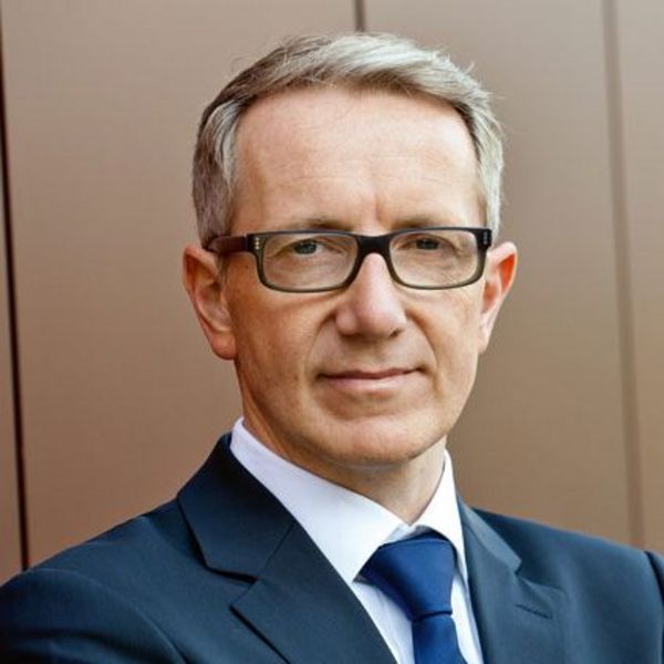 Michael Wicht, Geschäftsführer der PYRAMIS DEUTSCHLAND GmbH Michael Wicht, Geschäftsführer der PYRAMIS DEUTSCHLAND GmbH