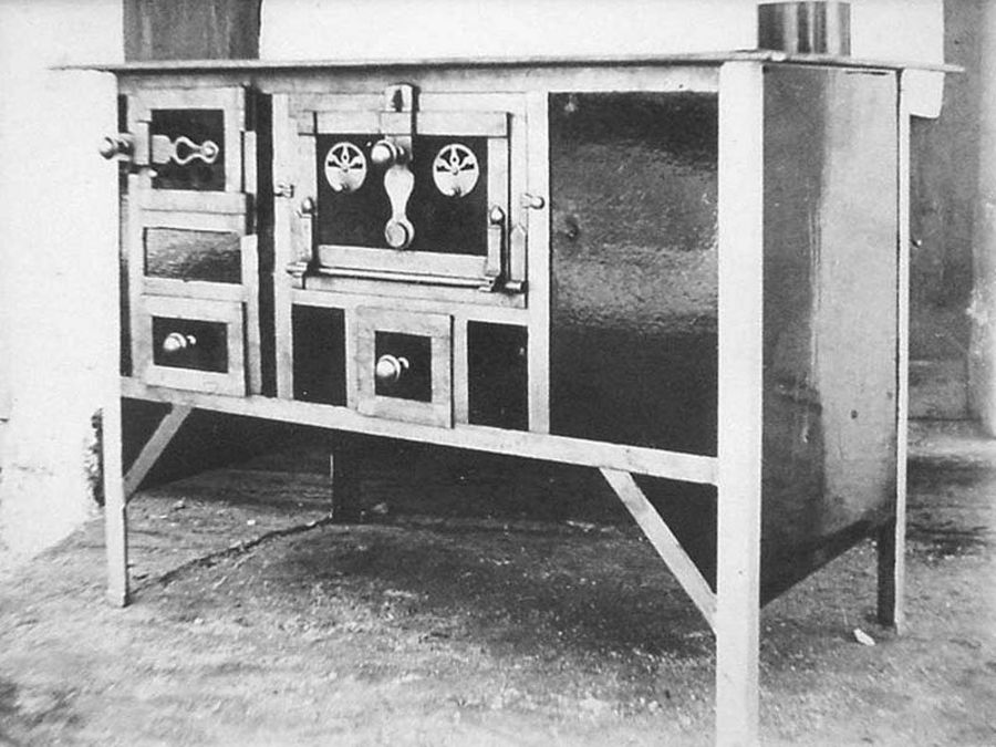 Windhager Zentralheizung Tischherd aus dem Jahr 1927 Windhager Zentralheizung Tischherd aus dem Jahr 1927