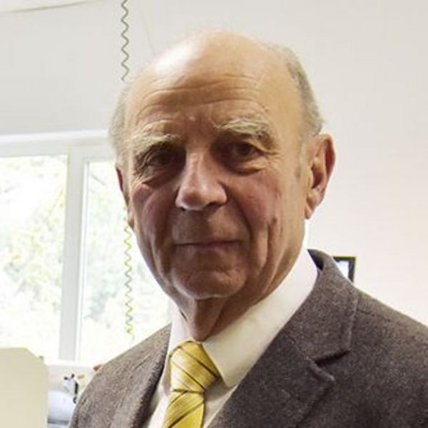 Carl Rainer Cocq, Seniorpartner und Gründer der Cocq Datendienst GmbH Carl Rainer Cocq, Seniorpartner und Gründer der Cocq Datendienst GmbH