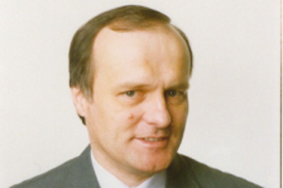 József Hava, Chefingenieur bei Hungaro Invest József Hava, Chefingenieur bei Hungaro Invest