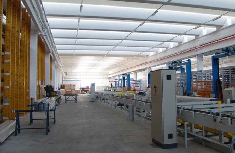 Etwa 60.000 t Aluminium werden jedes Jahr verarbeitet Etwa 60.000 t Aluminium werden jedes Jahr verarbeitet