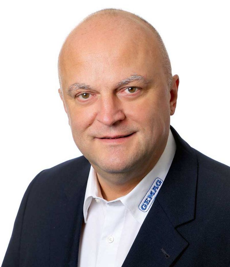 Dipl.-Ing. Jürgen Barthold, Vorstand der GEMAG Gelenauer Maschinenbau AG Dipl.-Ing. Jürgen Barthold, Vorstand der GEMAG Gelenauer Maschinenbau AG