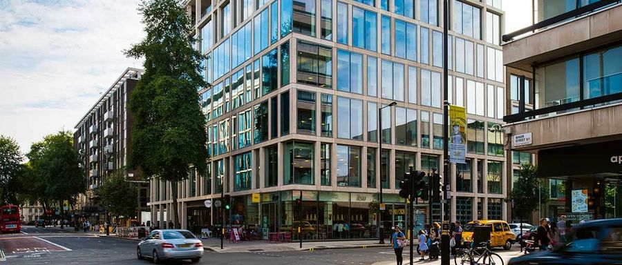 Europaweit präsent: obenstehend auf der Londoner Baker Street Europaweit präsent: obenstehend auf der Londoner Baker Street