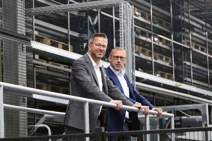 Glüpker Geschäftsführung: Lutz Wolf und Jürgen Gerst Glüpker Geschäftsführung: Lutz Wolf und Jürgen Gerst