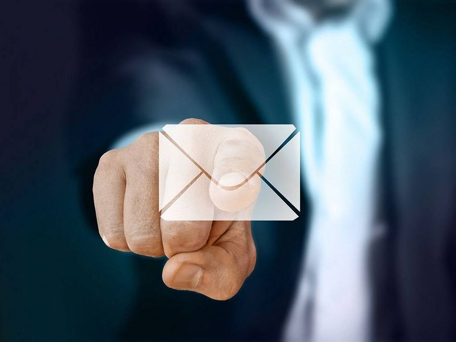 Verabschiedung per Email: Das können Sie den Kollegen schreiben
