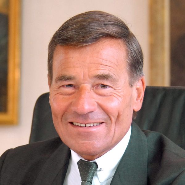 Wolfgang Grupp Wolfgang Grupp