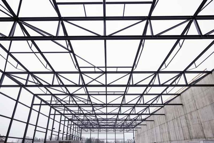 Stahlwerk Thüringen Dachkonstruktion aus Green Steel Stahlwerk Thüringen Dachkonstruktion aus Green Steel
