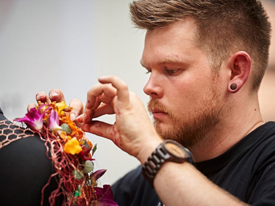 Von wegen nur Arbeit im 'Blumenladen um die Ecke’ Von wegen nur Arbeit im 'Blumenladen um die Ecke’