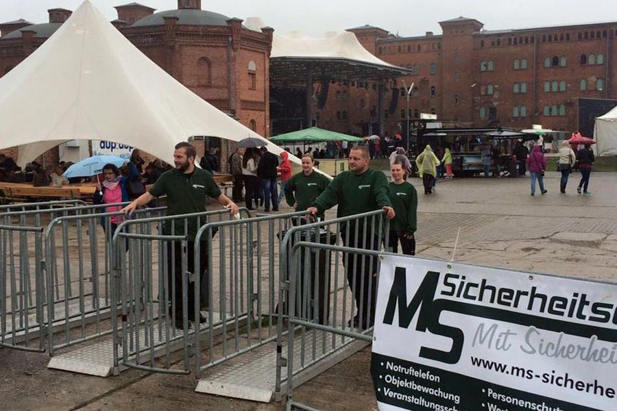Beim Konzert von Matthias Reim in Wittenberge war die Manpower von MS gefragt Beim Konzert von Matthias Reim in Wittenberge war die Manpower von MS gefragt