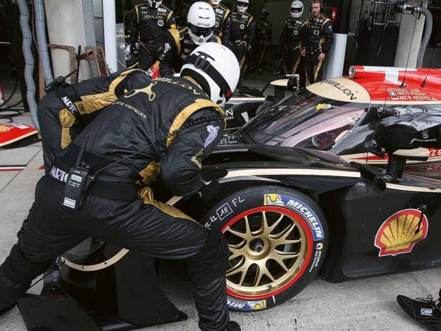 Performance, Perfektion und Prestige Performance, Perfektion und Prestige