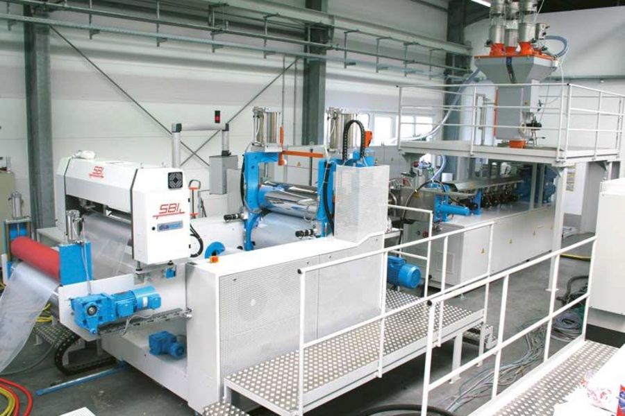 diamat Maschinenbau Inline-Thermoforming Linie diamat Maschinenbau Inline-Thermoforming Linie