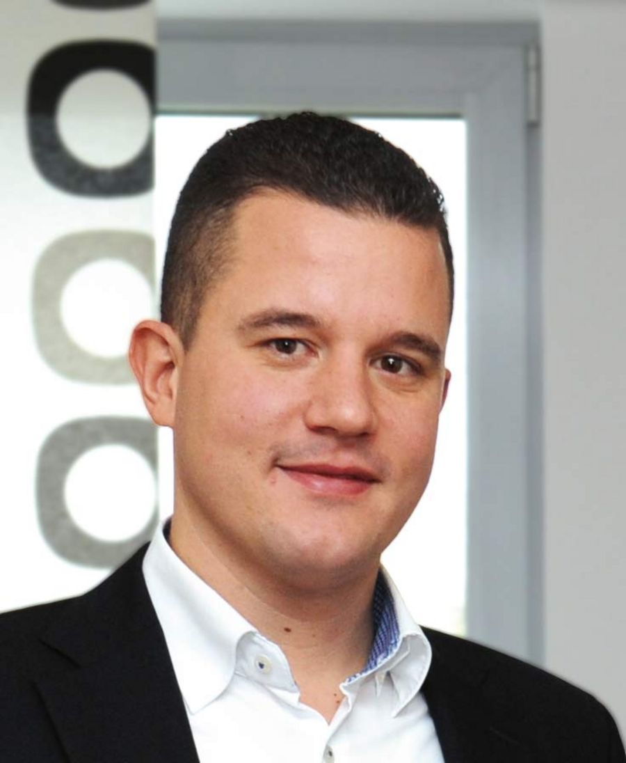 Christian Hinsenhofen, Geschäftsführer der LR Facility Services Christian Hinsenhofen, Geschäftsführer der LR Facility Services