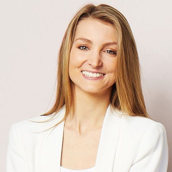 Christina Neworal