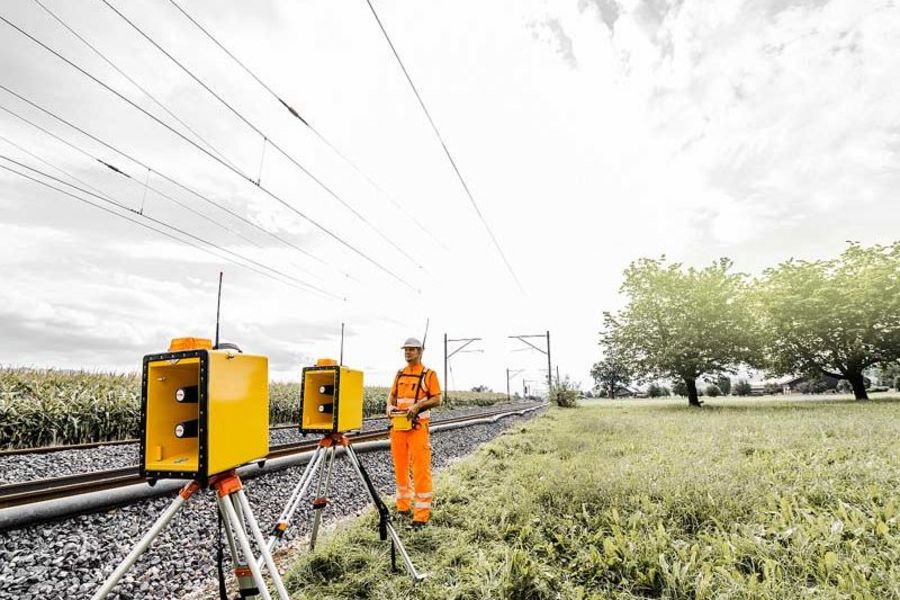 Schweizer Electronic AG - Minimel Lynx im Einsatz an der Bahnstrecke Schweizer Electronic AG - Minimel Lynx im Einsatz an der Bahnstrecke