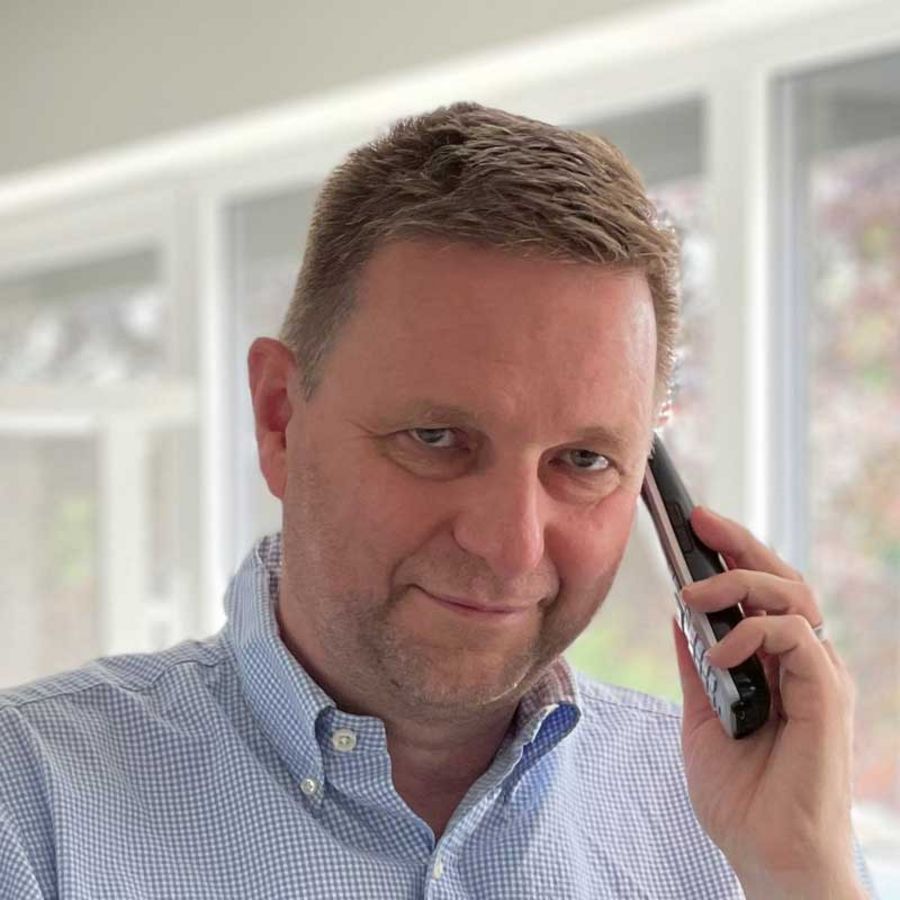 Peter Zippler, Großkundenberater der Autohaus Brandt GmbH Peter Zippler, Großkundenberater der Autohaus Brandt GmbH