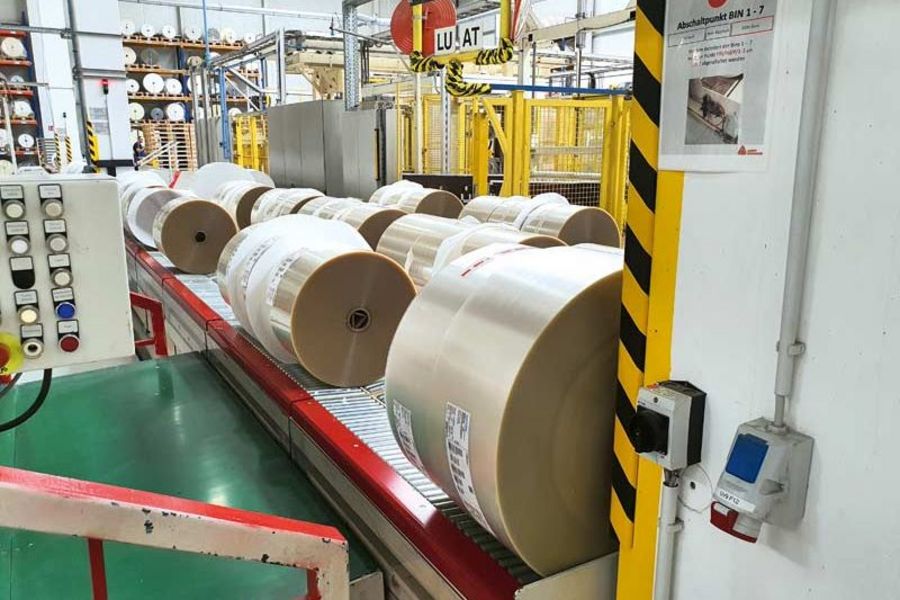 Avery Dennison - Rohstoff für Etiketten Avery Dennison - Rohstoff für Etiketten