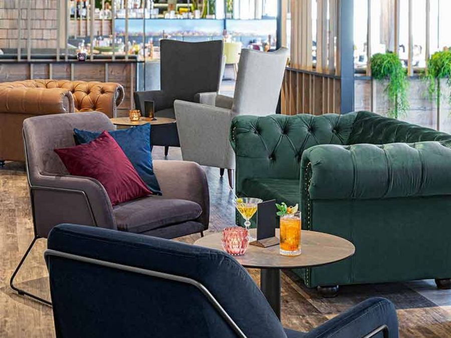 EM Group Holding Galerie EM Group Holding Galerie