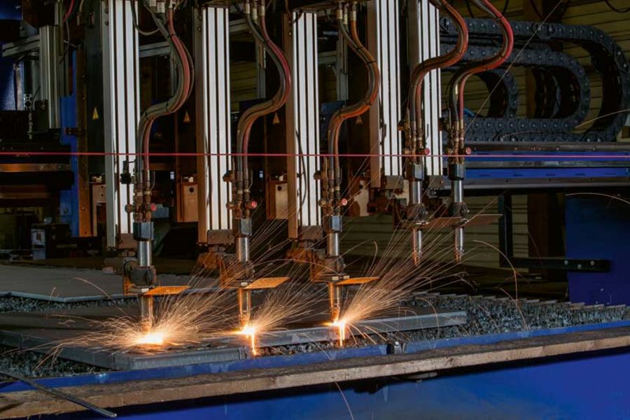 Stender Laser-, Plasma- und Wasserschneidverfahren Stender Laser-, Plasma- und Wasserschneidverfahren