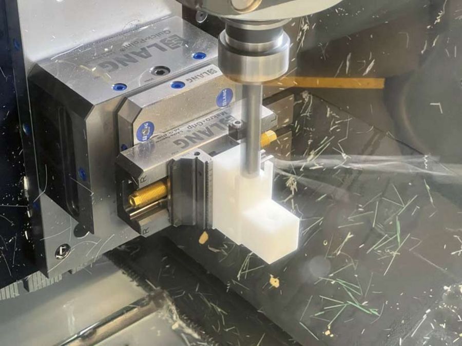 Röchling Industrial Lützen CNC Röchling Industrial Lützen CNC