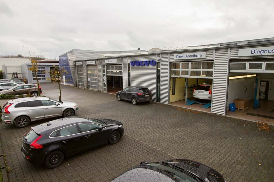 Der Werkstattbereich von Coenen Motors. Der Werkstattbereich von Coenen Motors.