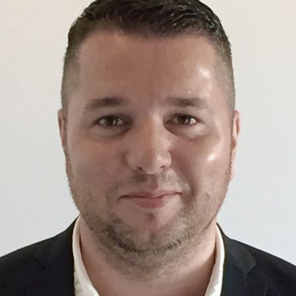 Philipp Schmitz, Technischer Betriebsleiter und Qualitätsmanagement-Beauftragter der L&P Montagetechnik GmbH Philipp Schmitz, Technischer Betriebsleiter und Qualitätsmanagement-Beauftragter der L&P Montagetechnik GmbH