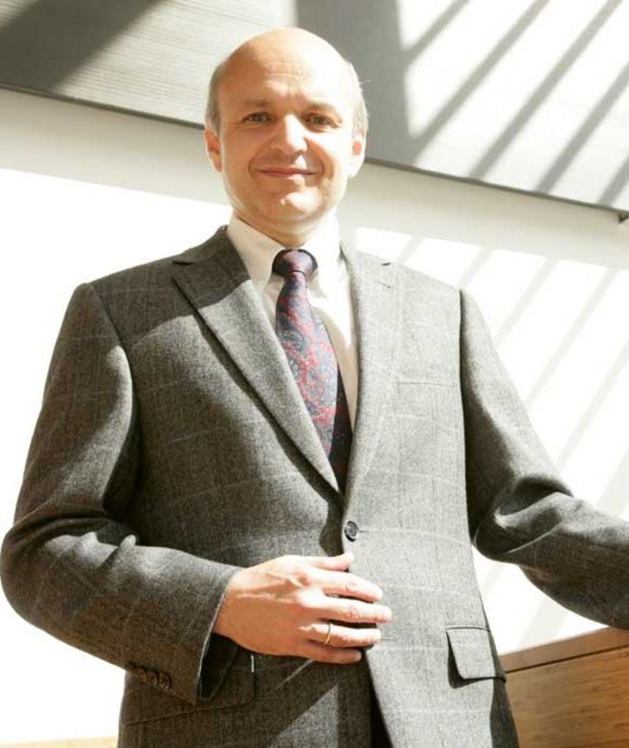 Josef Hobelsberger, Geschäftsführer der Müller-BBM VibroAkustik Systeme GmbH und Vorstand der Müller-BBM Holding AG Josef Hobelsberger, Geschäftsführer der Müller-BBM VibroAkustik Systeme GmbH und Vorstand der Müller-BBM Holding AG