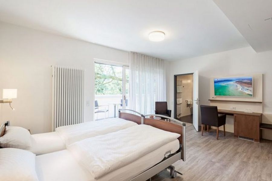 Klinik Dr. Franz Dengler Pateintenzimmer Klinik Dr. Franz Dengler Pateintenzimmer