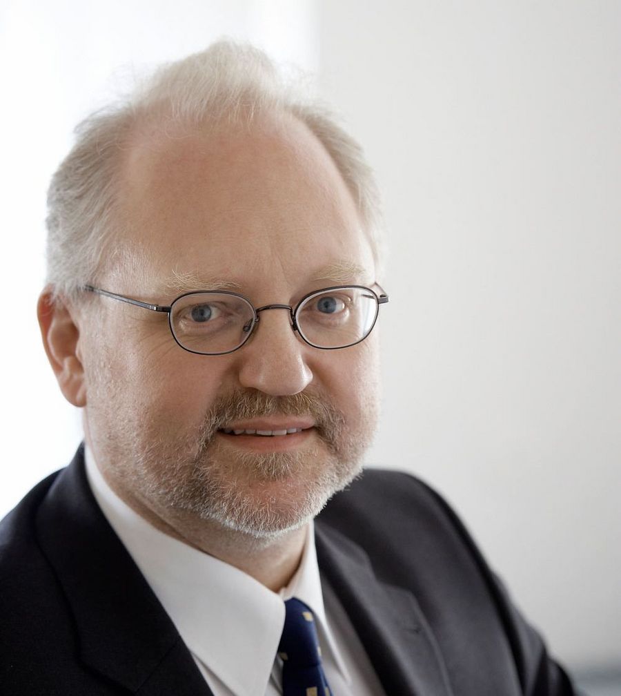 Dipl.-Ing. Matthias Thürstein, Geschäftsführender Gesellschafter der SBS Sicherheitssysteme GmbH Dipl.-Ing. Matthias Thürstein, Geschäftsführender Gesellschafter der SBS Sicherheitssysteme GmbH