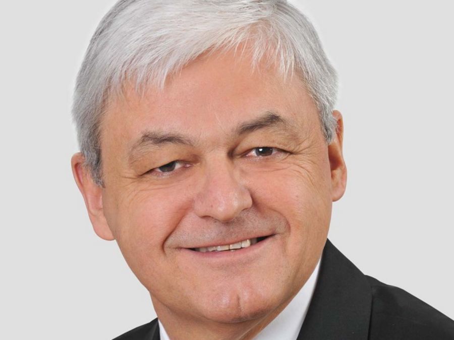 Heinz Kundert, CEO der VAT Vakuumventile AG Heinz Kundert, CEO der VAT Vakuumventile AG
