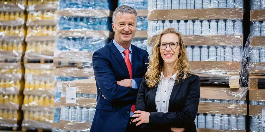 Michael Zehe, Gründer und Geschäftsführer sowie Dr. Alexandra Kohlmann, Geschäftsführerin Michael Zehe, Gründer und Geschäftsführer sowie Dr. Alexandra Kohlmann, Geschäftsführerin