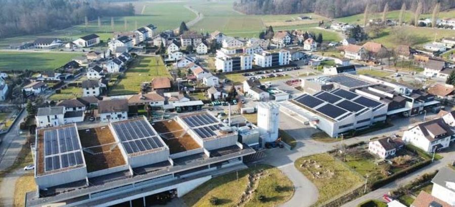 Das Werk der Türenfabrik Brunegg AG im Schweizer Kanton Aargau Das Werk der Türenfabrik Brunegg AG im Schweizer Kanton Aargau