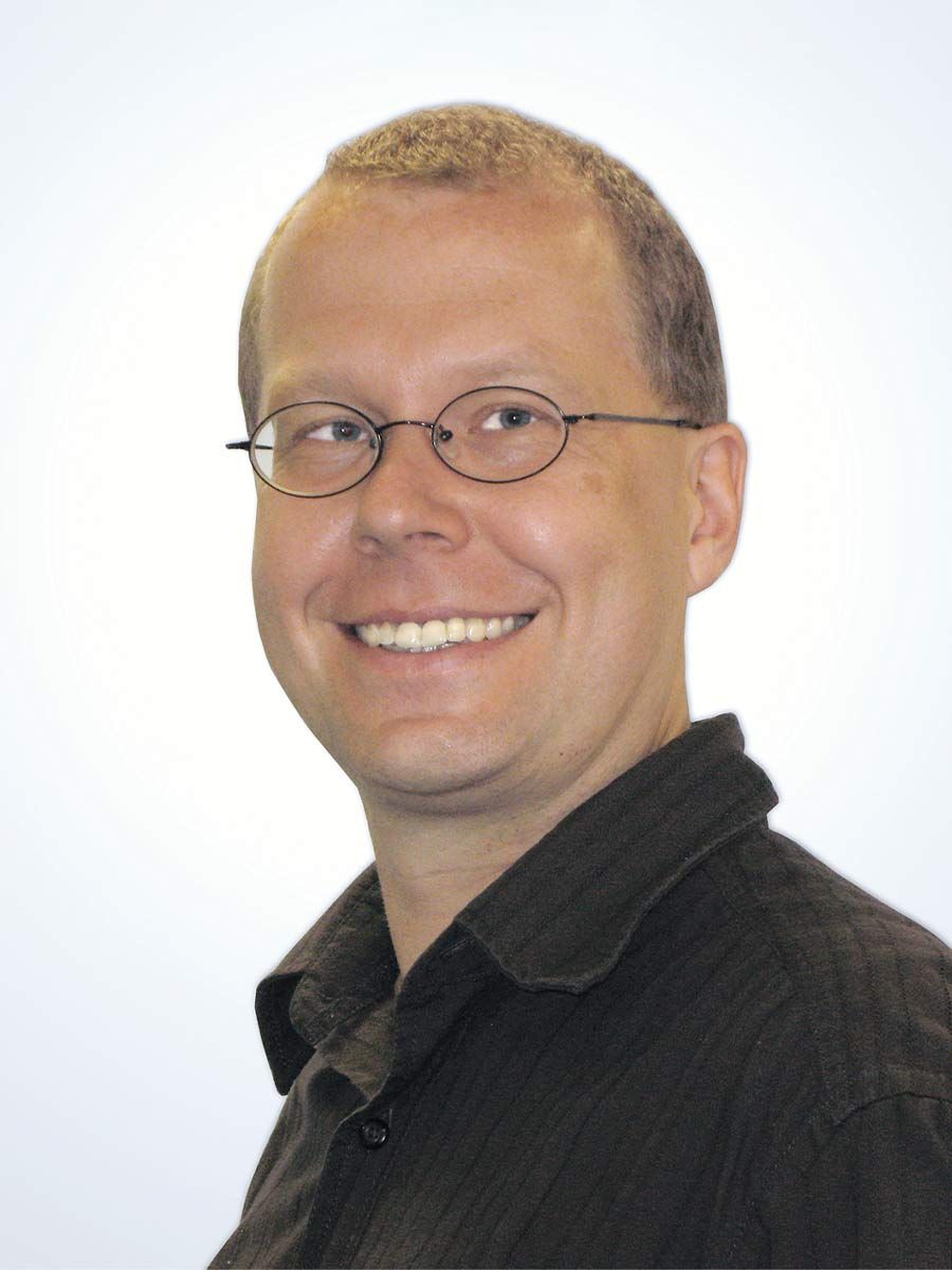 Dr. Oliver Tennert, Director HPC Marketing und Post Sales Dr. Oliver Tennert, Director HPC Marketing und Post Sales