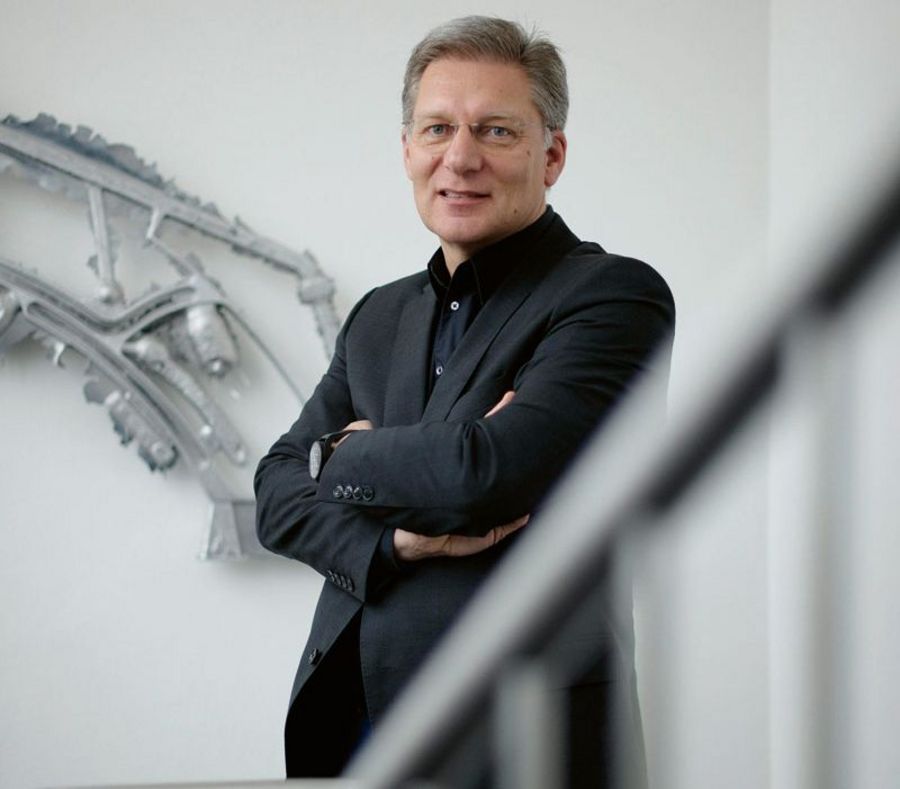oland Heiler, Managing Director des Studio F. A. Porsche oland Heiler, Managing Director des Studio F. A. Porsche