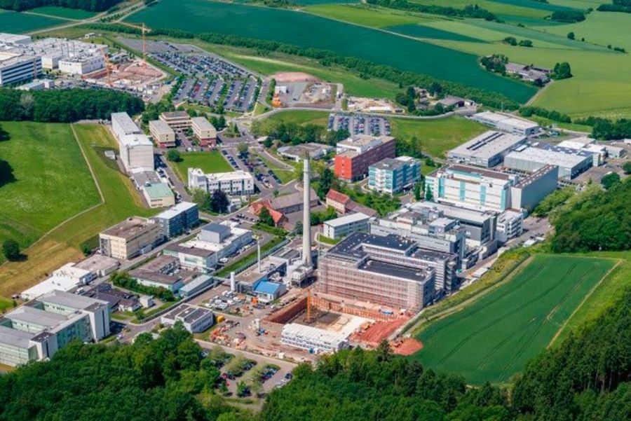 Firmengebäude von CSL Behring in Marburg. Firmengebäude von CSL Behring in Marburg.