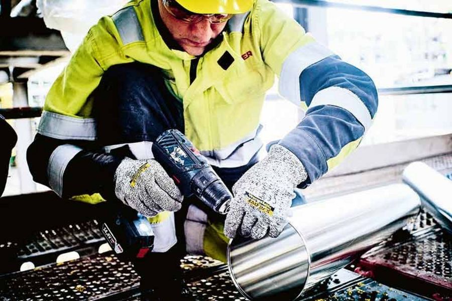 KAEFER Industrie Rohrleitungsisolierung KAEFER Industrie Rohrleitungsisolierung