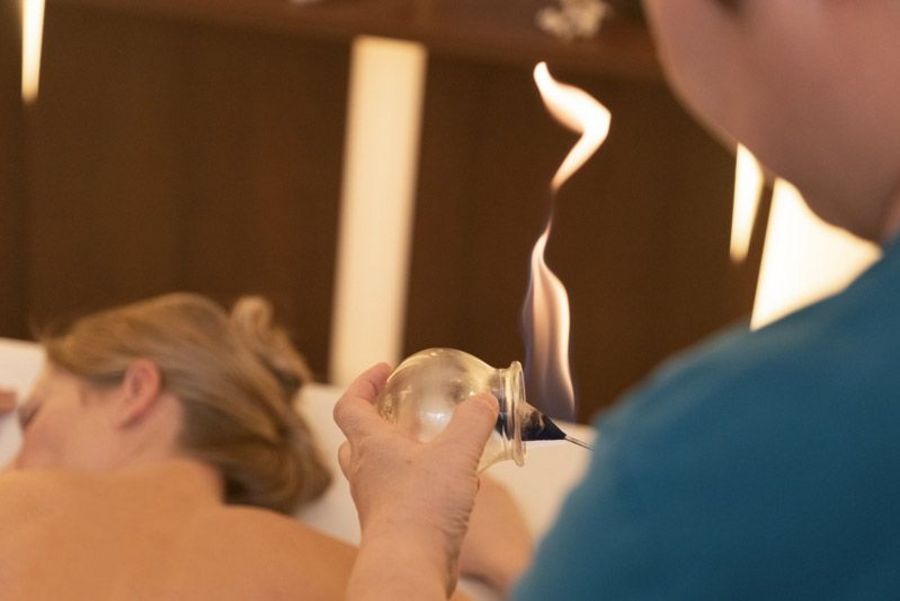 Kneipp- und Gesundheitszentrum der Barmherzigen Brüder TCM-Behandlung Kneipp- und Gesundheitszentrum der Barmherzigen Brüder TCM-Behandlung