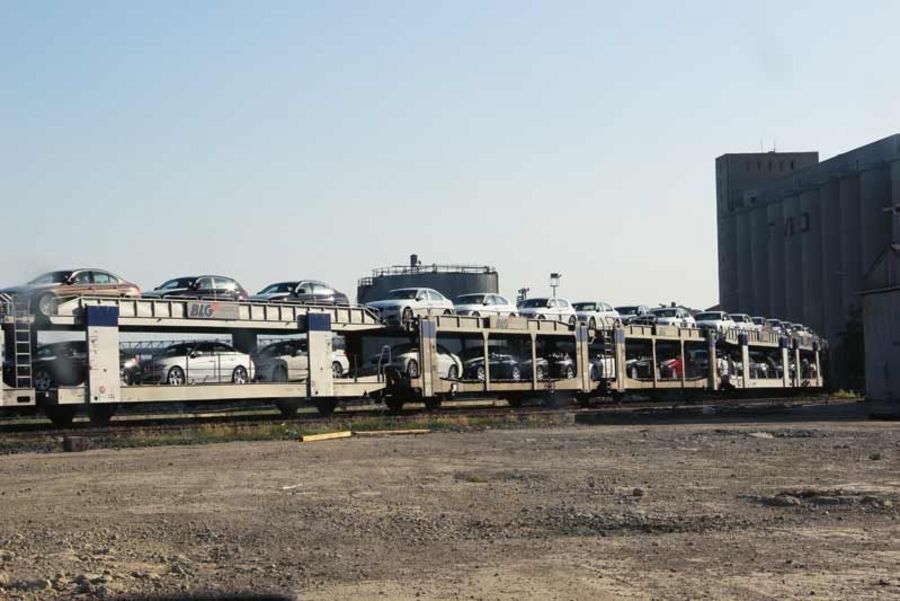 Vako Logistik KFZ-Transport per Eisenbahn Vako Logistik KFZ-Transport per Eisenbahn