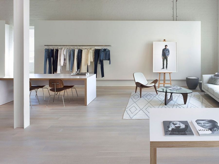Showroom von Citizens of Humanity. Showroom von Citizens of Humanity.
