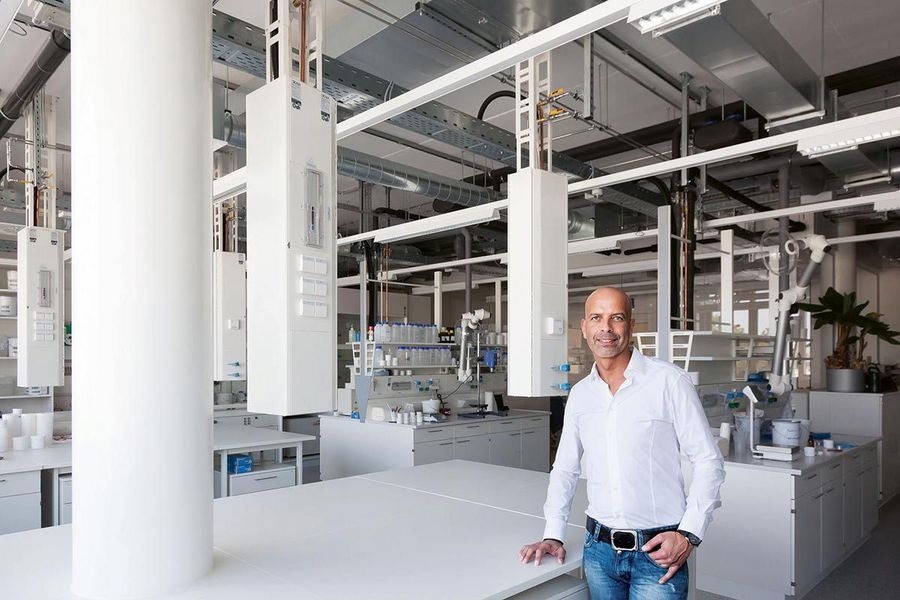 Installation, Wartung, Instandhaltung und 24-Stunden Rufbereitschaft: Rösler Industriedienstleistungen. Installation, Wartung, Instandhaltung und 24-Stunden Rufbereitschaft: Rösler Industriedienstleistungen.