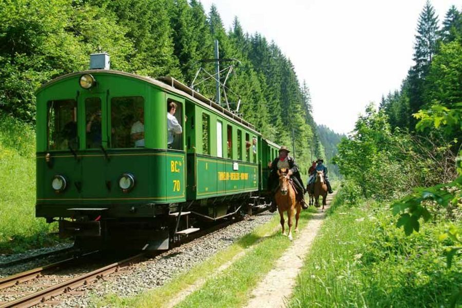 Compagnie des chemins de fer du Jura Nostalgiezug Compagnie des chemins de fer du Jura Nostalgiezug