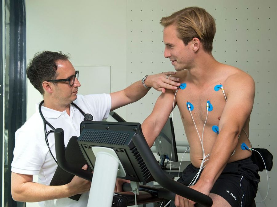 Grandhotel Hessischer Hof Grandhotel Hessischer Hof Innenansicht Fitness