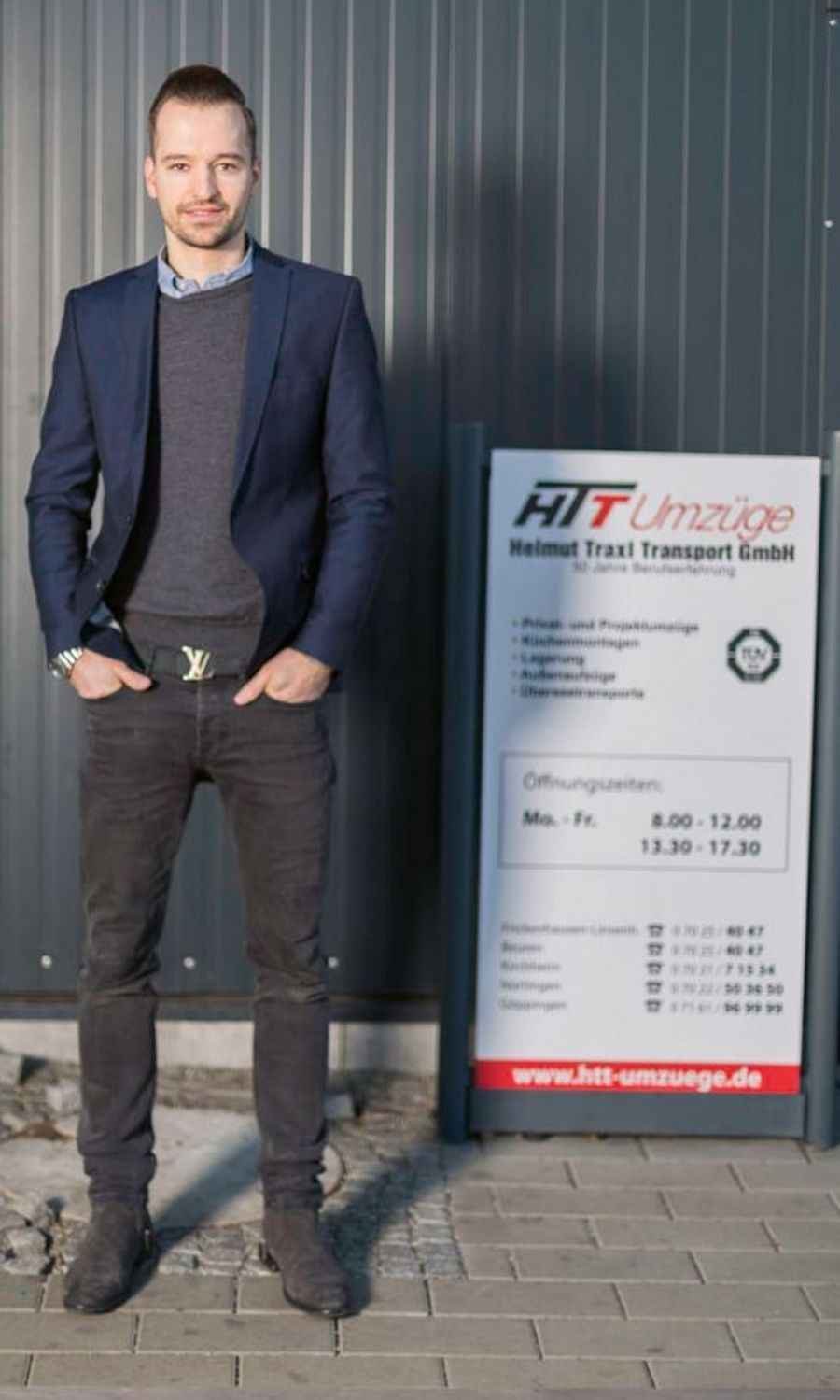 Manuel Brakmann, Betriebsleiter & Verkaufsleiter In- und Ausland der HTT Helmut Traxl Transport GmbH Manuel Brakmann, Betriebsleiter & Verkaufsleiter In- und Ausland der HTT Helmut Traxl Transport GmbH