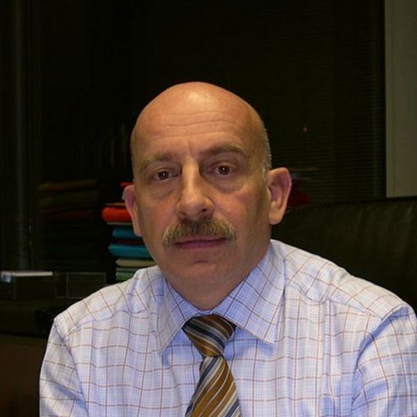 Dr. Andrea Scanavini Dr. Andrea Scanavini