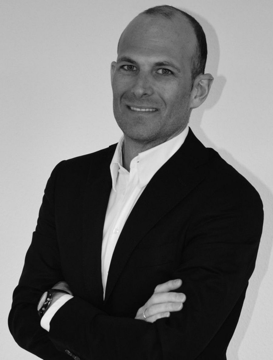 Dipl.-Ing. Florian Wolf, CEO der BioAging® & Biolabs GmbH Dipl.-Ing. Florian Wolf, CEO der BioAging® & Biolabs GmbH