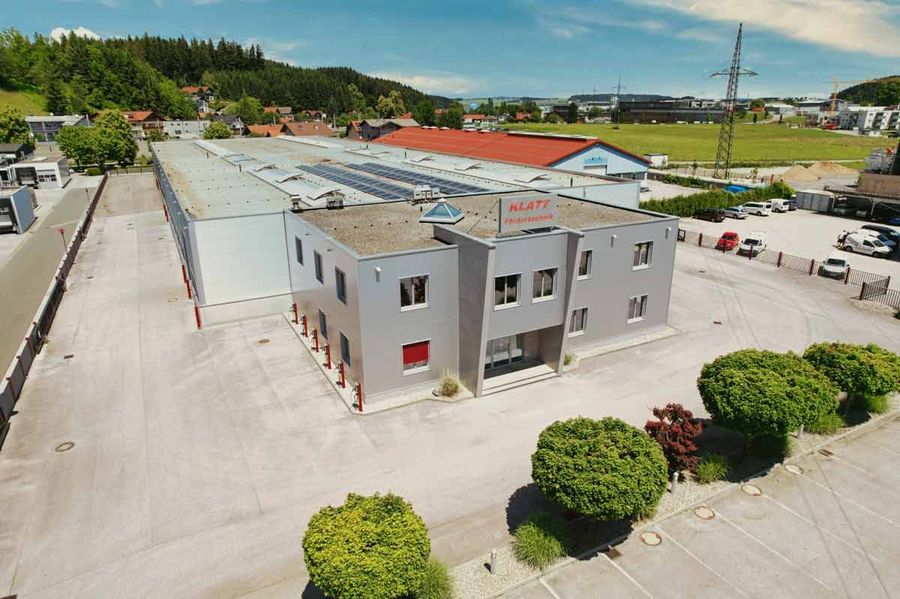 Das Firmengebäude der KLATT FÖRDERTECHNIK GmbH Das Firmengebäude der KLATT FÖRDERTECHNIK GmbH