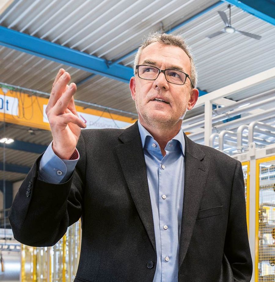Dr.-Ing. Dietmar Hunold, Geschäftsführer der heat 11 GmbH & Co. KG Dr.-Ing. Dietmar Hunold, Geschäftsführer der heat 11 GmbH & Co. KG