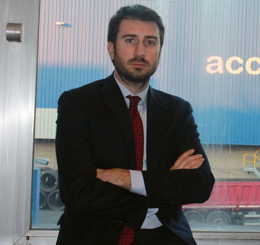 Dr. Roberto De Miranda, Vorstandsmitglied der ORI MARTIN S.P.A. Dr. Roberto De Miranda, Vorstandsmitglied der ORI MARTIN S.P.A.